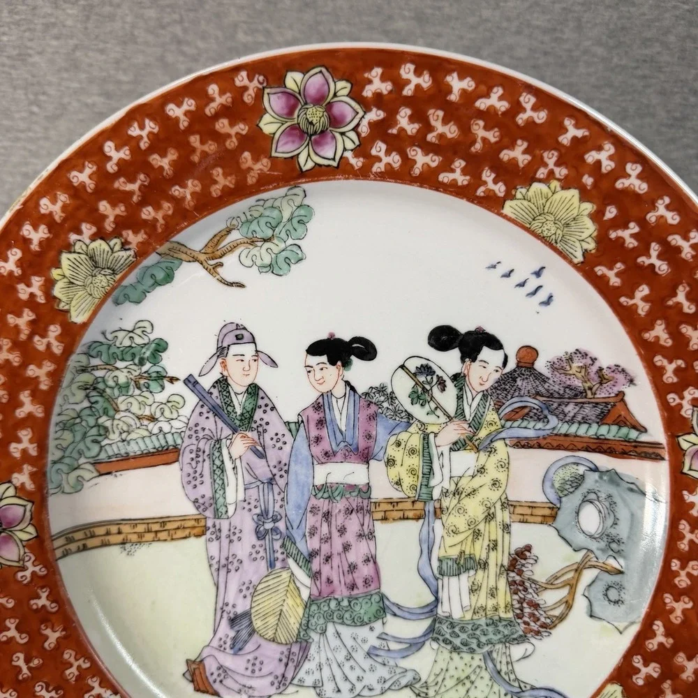 Chinese Famille Rose Porcelain Plate Hand Painted Garden Court Figures 10